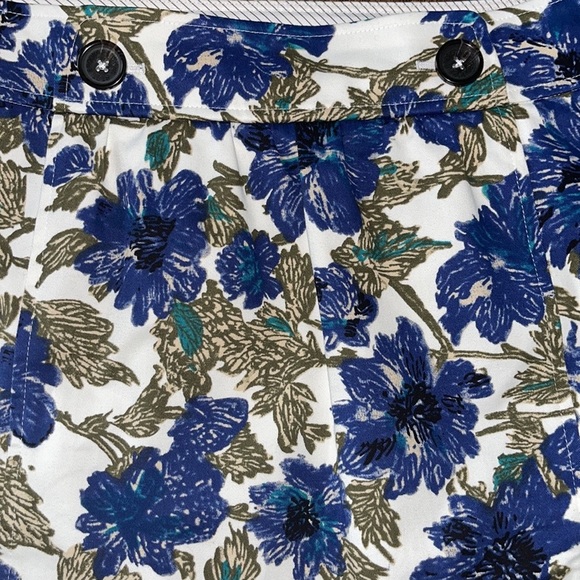 Brooks Brothers Red Fleece Navy Floral Skirt - Picture 6 of 12